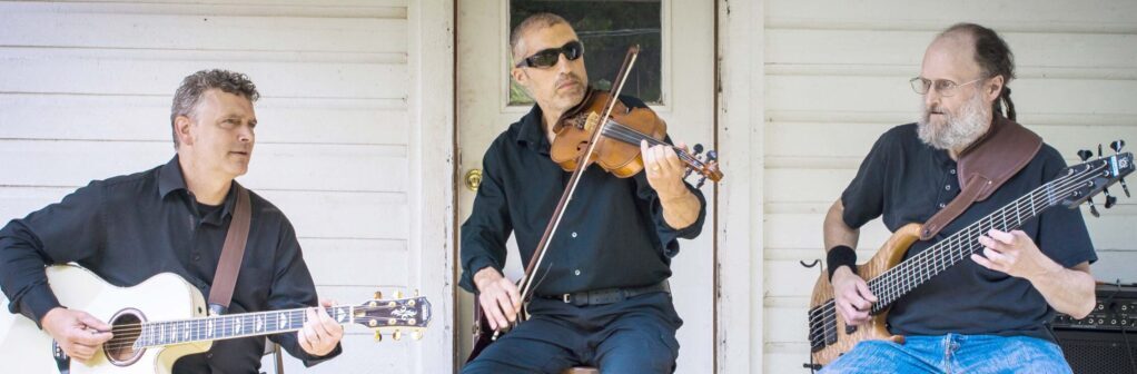 Café, Brews & Stage