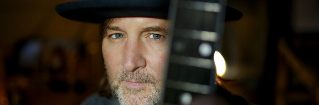 Café, Brews & Stage