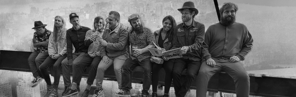 Café, Brews & Stage